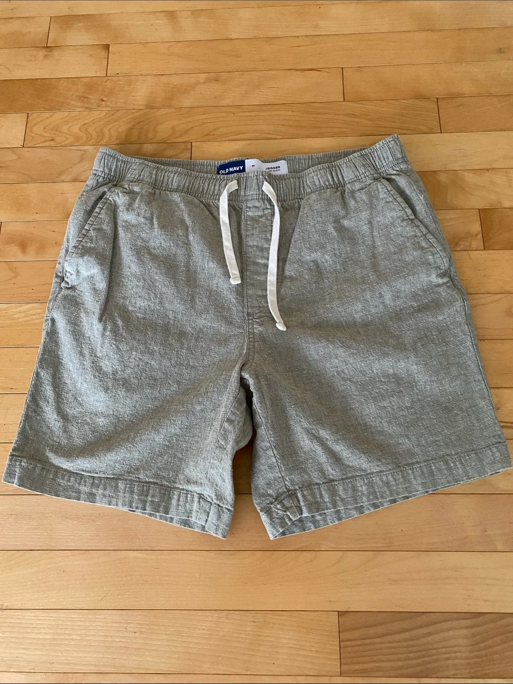 Old Navy Men's Light Gray/Green Linen-Blend Drawstring Shorts